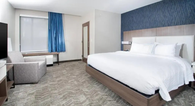Люкс Deluxe SpringHill Suites by Marriott Fayetteville Fort Bragg