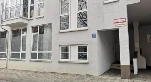 HOMELY STAY Studio 8, Varaa Hotelli Hotellit Baijeri pysäköinnillä, Pysäköinti