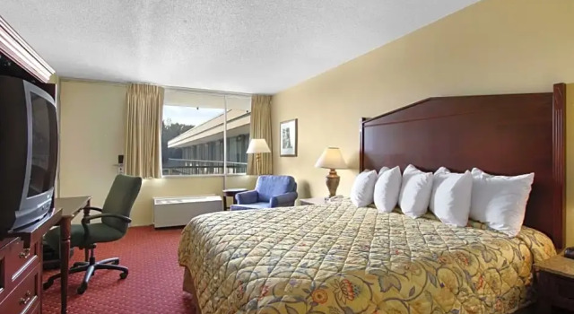 Номер Standard Days Inn Gateway