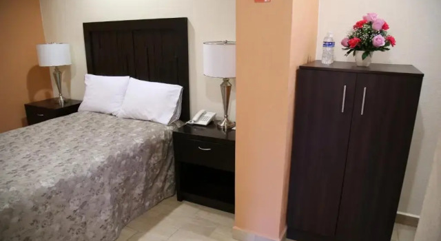 Двухместный номер Standard Hotel Plaza Bernal