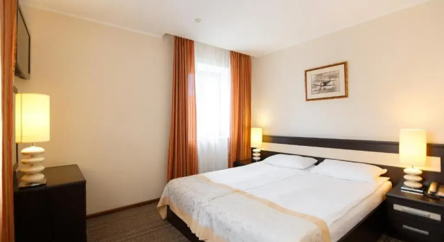 Suite Optima Kropyvnytskyi Hotel