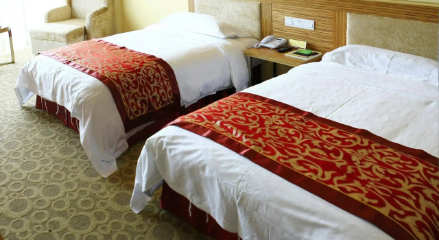 Jiujiang Tianhai Hotel, Rezerwuj Hotel Jiujiang Jiangxi