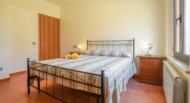Beautiful Home in Chiusdino With Wifi and 5 Bedrooms