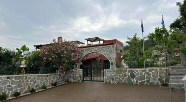 Villa Smaro With Private Pool, Забронировать Вилла Виллы Марати, Вилла