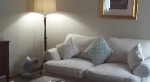 Коттедж с 3 комнатами Stoep Cafe Guest House