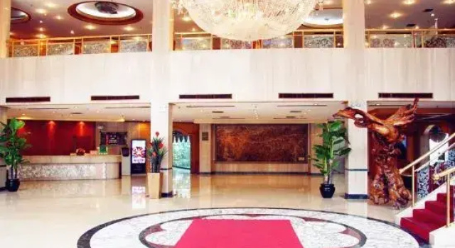 Longquan Hotel, Varaa Hotelli Yichang Hubei