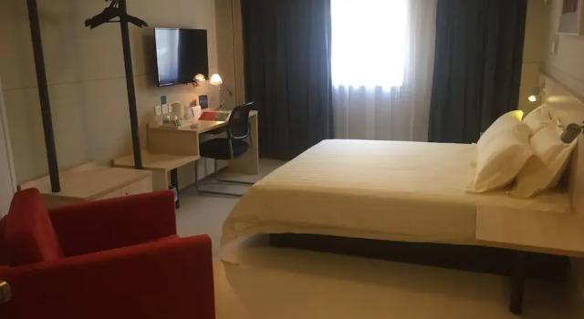Jinjiang Inn Foshan Zumiao Qinren Road, Rezerwuj Hotel Foshan Foshan Area