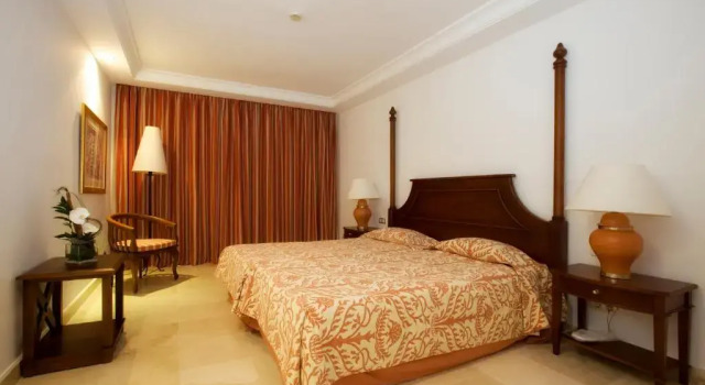 Апартаменты Deluxe с 2 комнатами Bahía Beach Apartments Estepona