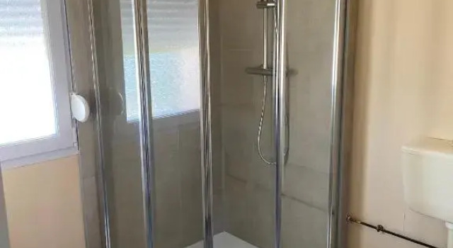 Двухместный номер Standard с балконом Chambre dhôtes Champagne Laval Louïs
