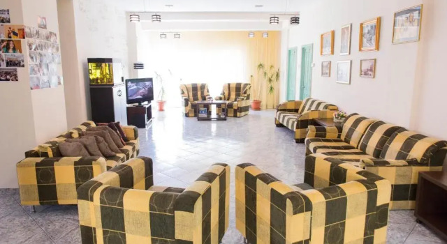 Кровать в общем номере Hostel Holland Bacau