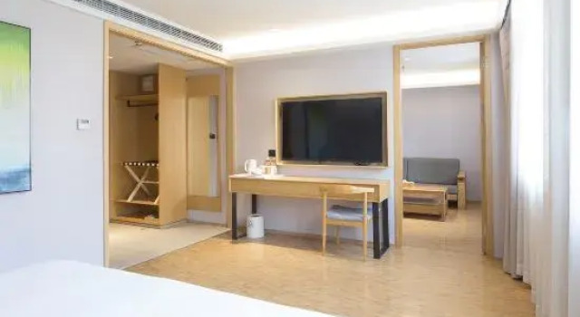 Люкс Ji Hotel Shanghai Wuwei Dong Road Metro Station