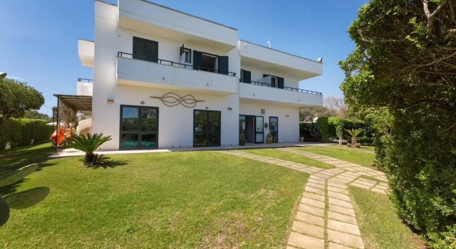 2879 Punta Cassano Bilo Comfort by Barbarhouse, Buchen Sie Ferienwohnung Hotels in Melendugno mit Pool, Schwimmbad