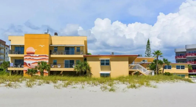 #121 at Surf Song Resort 2 Br condo by RedAwning