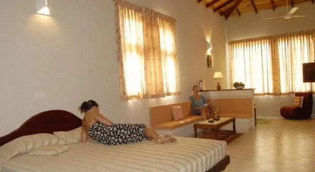 Апартаменты Oasey Beach Hotel