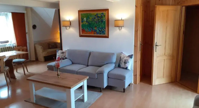 Ferienhaus Apartmanház Zalánki, Забронировать Отель Эгер Бюкк