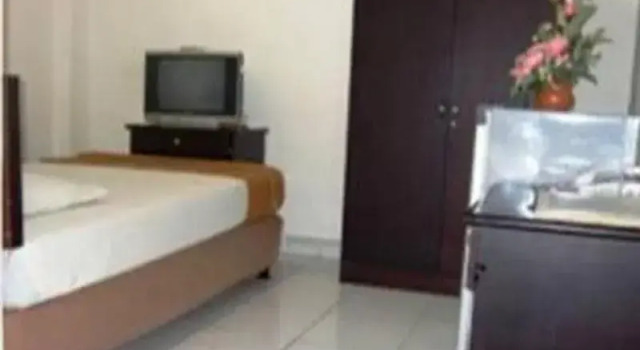 Hotel Gladiol Makassar, Book Hotel Hotels in Sulawesi with Parking, Parking