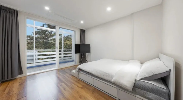Goseong Mung Stay, Rezerwuj Hotel Hotele w Gangwon-Do z parkingiem, Parking