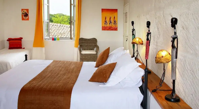 Le Clos de la Tuilière, Rezerwuj Hotel Grignan Drôme Provençale