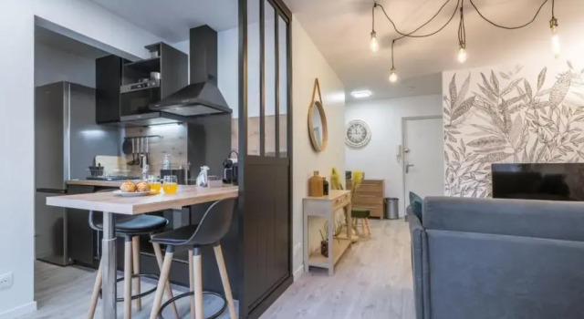 Superbe appartement en vieille ville et à 5 min à pied du lac ! Parking gratuit, Забронировать Апартаменты/квартира Анси Озеро Анси