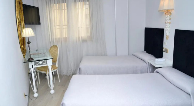 Двухместный номер B&B HOTEL Salamanca Centro Artheus