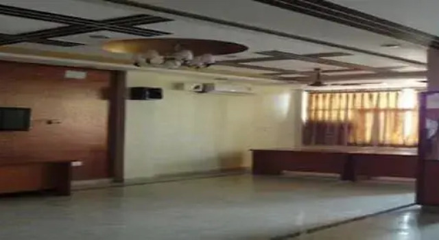 Room Maangta 511 Prashant Vihar, Забронировать Отель Отели Нью-Дели с завтраком, Завтраки