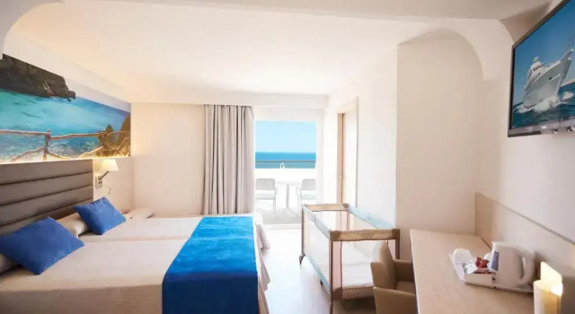 Номер Superior с видом на море Invisa Hotel Club Cala Verde
