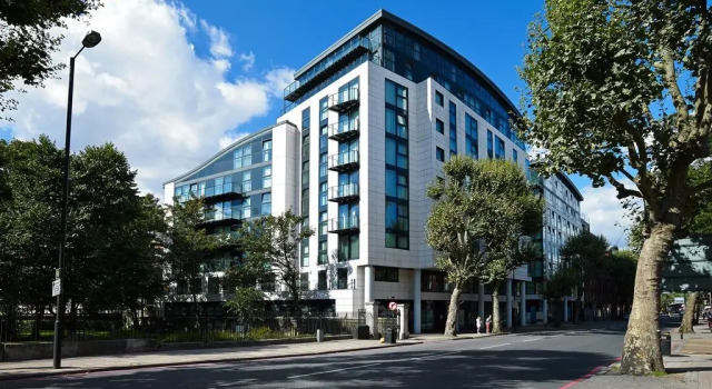 Premier Tower Bridge Apartment