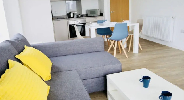 Alpha Suites - Centenary Quay, Забронировать Отель Отели Саутгемптона с парковкой, Парковка