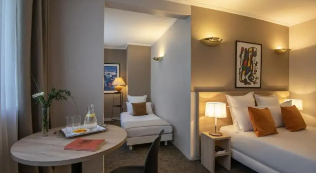 Трёхместный номер Superior Le Cetai Cannes Beach Hotel