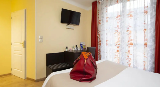 Номер Classic Logis Hôtel Restaurant de France