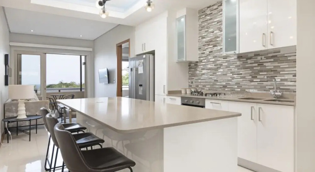 Eden Palms Unit 3 by HostAgents