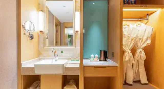 Люкс Deluxe Vienna Hotel Tianjin Olympic Sports Center Tianta