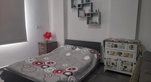 Loft in Dbayeh,including Generator, Prime Location, Buchen Sie Hotel Hotels in Dbayeh mit Parkplatz, Parkplätze
