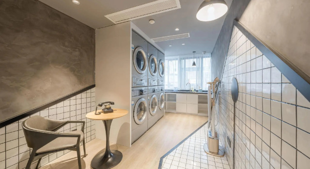 Atour Hotel Quzhou Nankong, Book Hotel Hoteller i Quzhou med parkering, Parkering