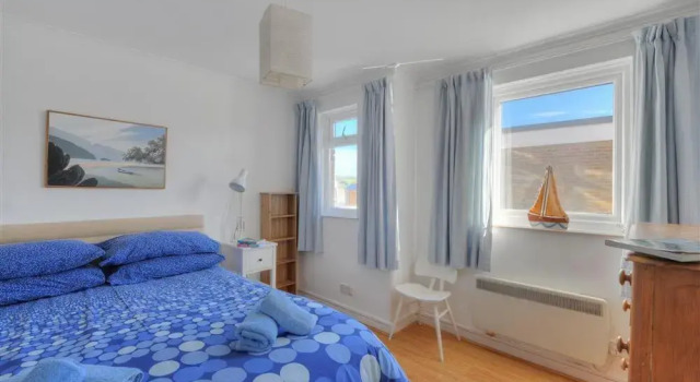 9 The Old Shipyard, Boek Appartement West Bay 