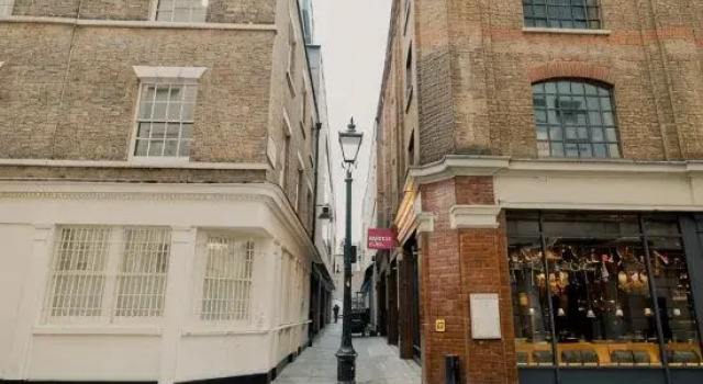 Kula London - Covent Garden Opera House, Забронировать Отель Лондон Большой Лондон, рядом с Лондонский университет