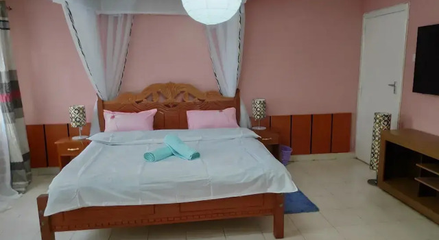 Casa Tulia Nakuru, Book Bed and Breakfast Nakuru Kenya