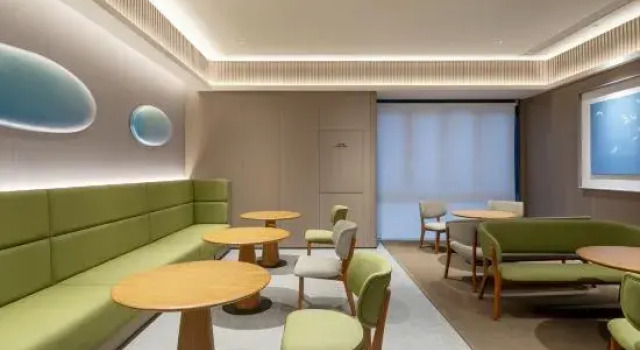 JI Hotel (Suqian Hongzehu Xi Road)