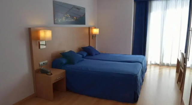 Семейный номер Standard Hotel del Port