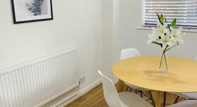 20 Buttermere Close Farnham, Buchen Sie Ferienhaus Farnham 