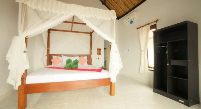 Warung Ary & Home Stay, Забронировать Гостевой дом Отели провинции Бали с завтраком, Завтраки