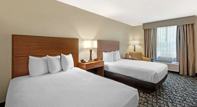 Четырёхместный номер Standard Цокольный этаж Best Western Westminster Hotel