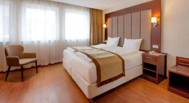 UNO Smart Köln Hürth, Забронировать Отель Хюрт Северный Рейн-Вестфалия