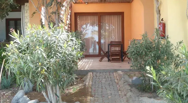 Апартаменты с 2 комнатами с балконом и с видом на море Porto Antigo 1 - Three bedroom, pool & wifi