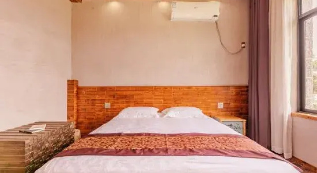 Двухместный люкс с балконом WUA LAI Boutique Hotel Chiang Mai