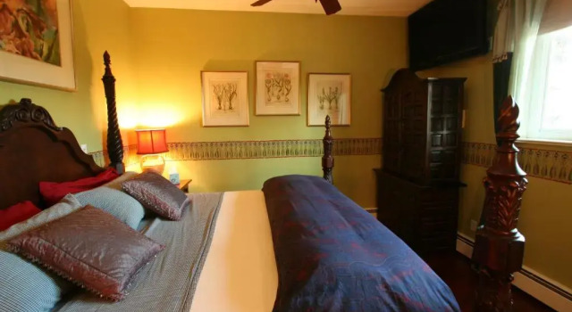Номер Standard с видом на бассейн Alpenhof Bed & Breakfast