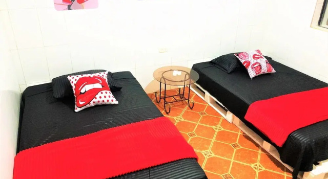 Casa Egos Pop Laureles, Book Hotel Laureles 