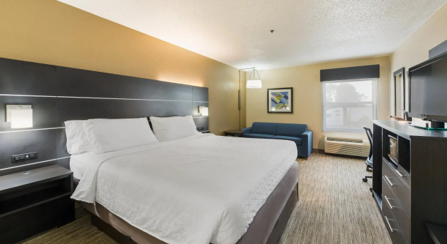 Номер Standard Holiday Inn Express London-I-70 by IHG