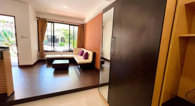 Двухместный номер Deluxe с видом на бассейн Hotel La Villa Khon Kaen