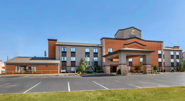 Comfort Inn & Suites Pauls Valley, Boek Hotel Pauls Valley Oklahoma